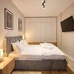 Pearl In Infinity - Parking Appartement Mamaia