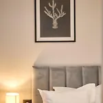 Pearl In Infinity - Parking Appartement Mamaia