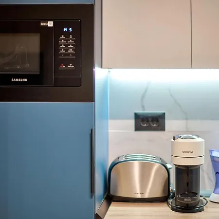 Pearl In Infinity - Parking Mamaia